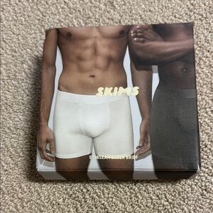 SKIMS Men's Boxer Briefs - NEW IN BOX